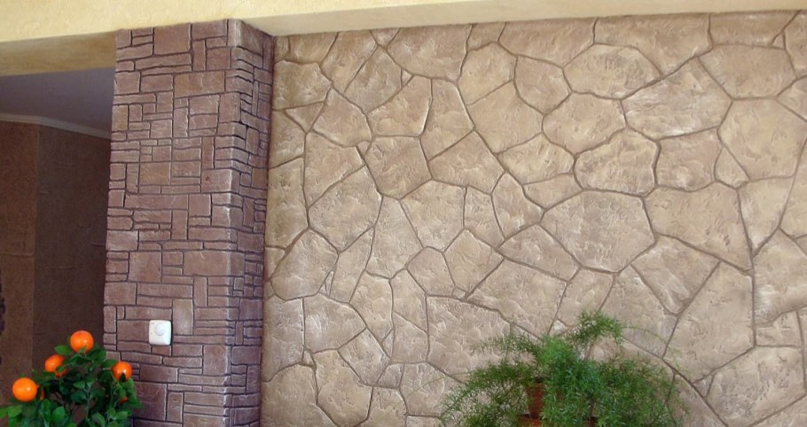 Декорирование стен шпаклевкой