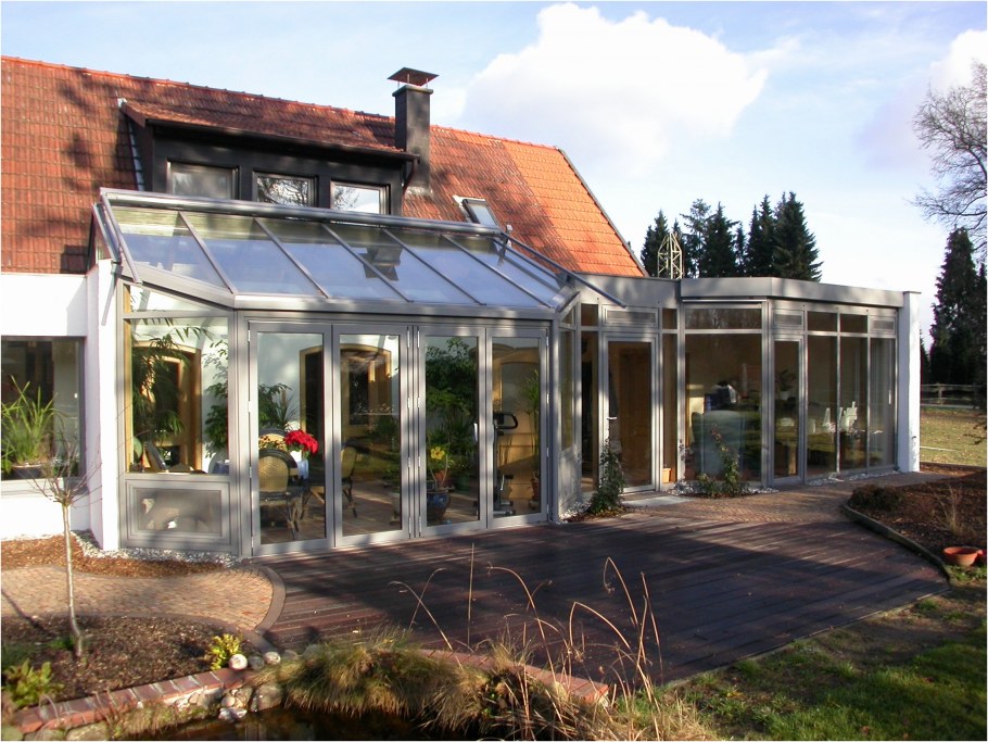 Пристроенная оранжерея зимний сад