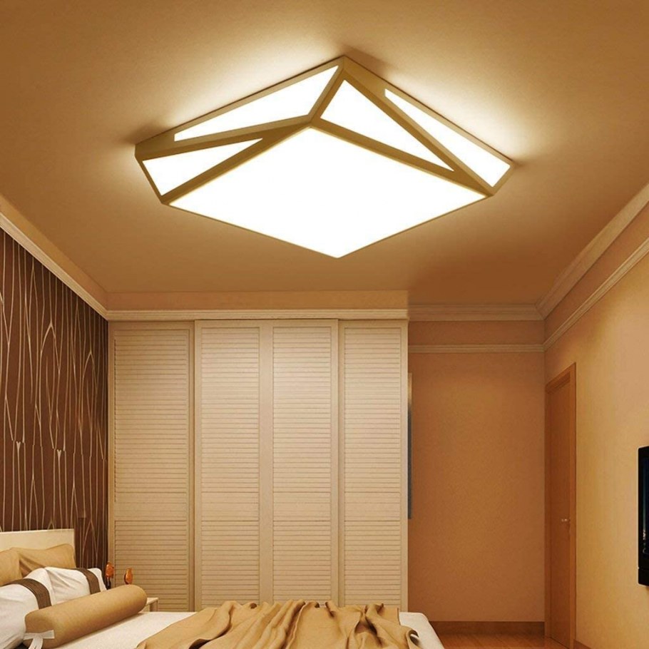 Квадратные деревянные светильники на потолок