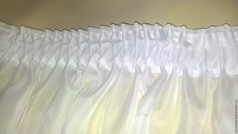 Тюль с французскими складками
