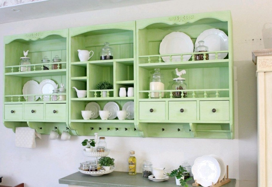 Кухонные полочки в стиле Прованс