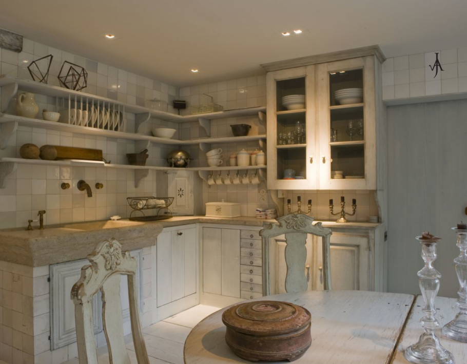 Полки в стиле Прованс