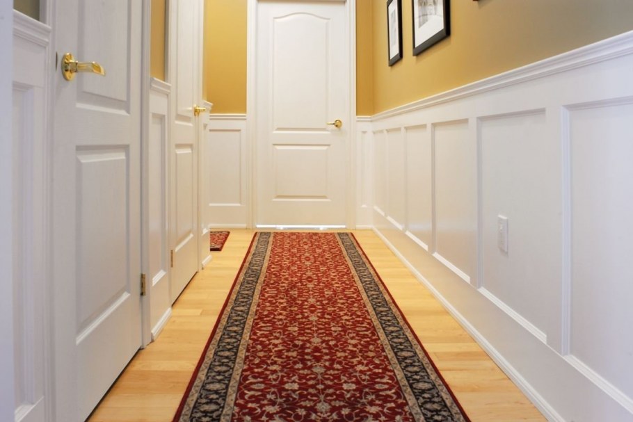 Бамбуковое полотно в интерьере прихожей