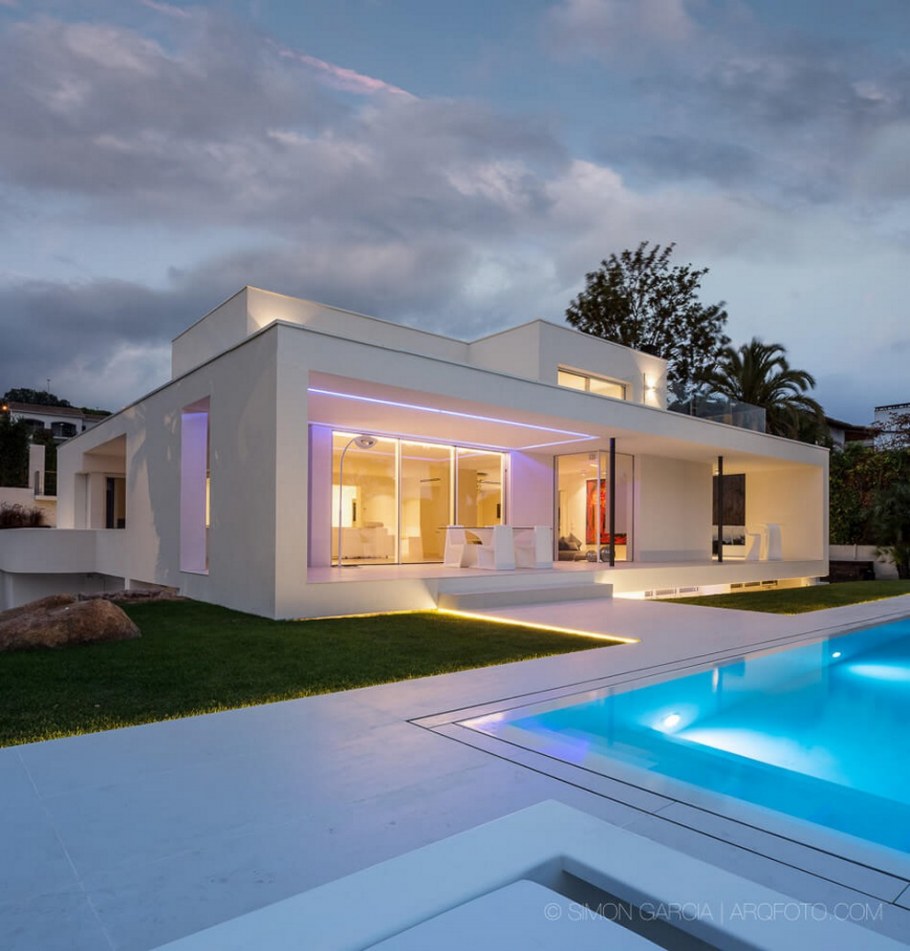 Современные одноэтажные виллы