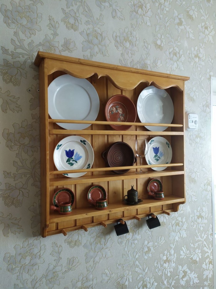 Полка навесная для тарелок