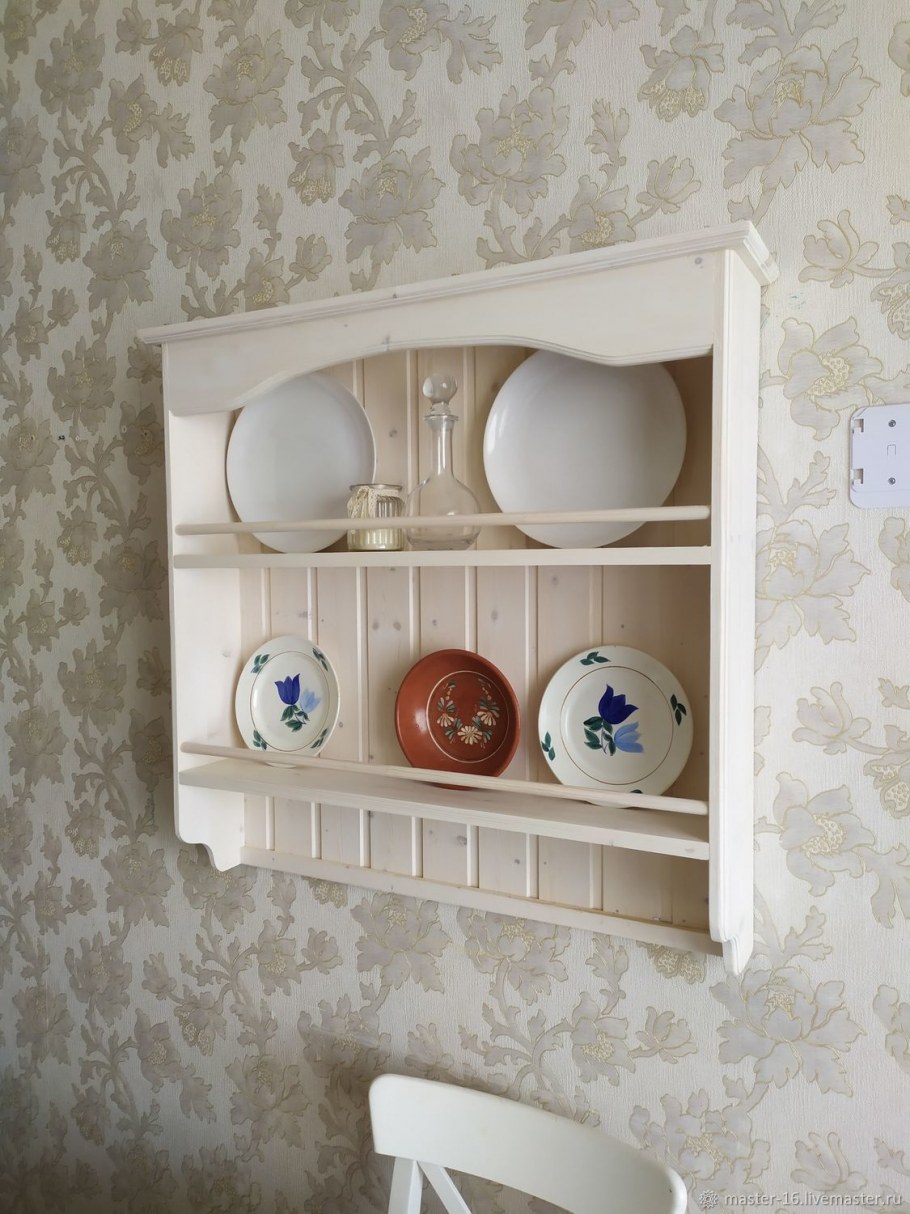 Полка для тарелок в стиле Прованс