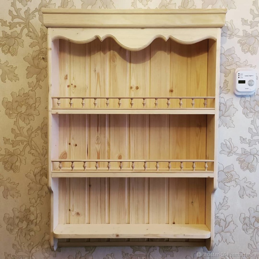 Полочка для тарелок в стиле Прованс