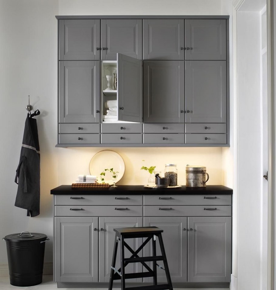 Кухня икеа Будбин серая
