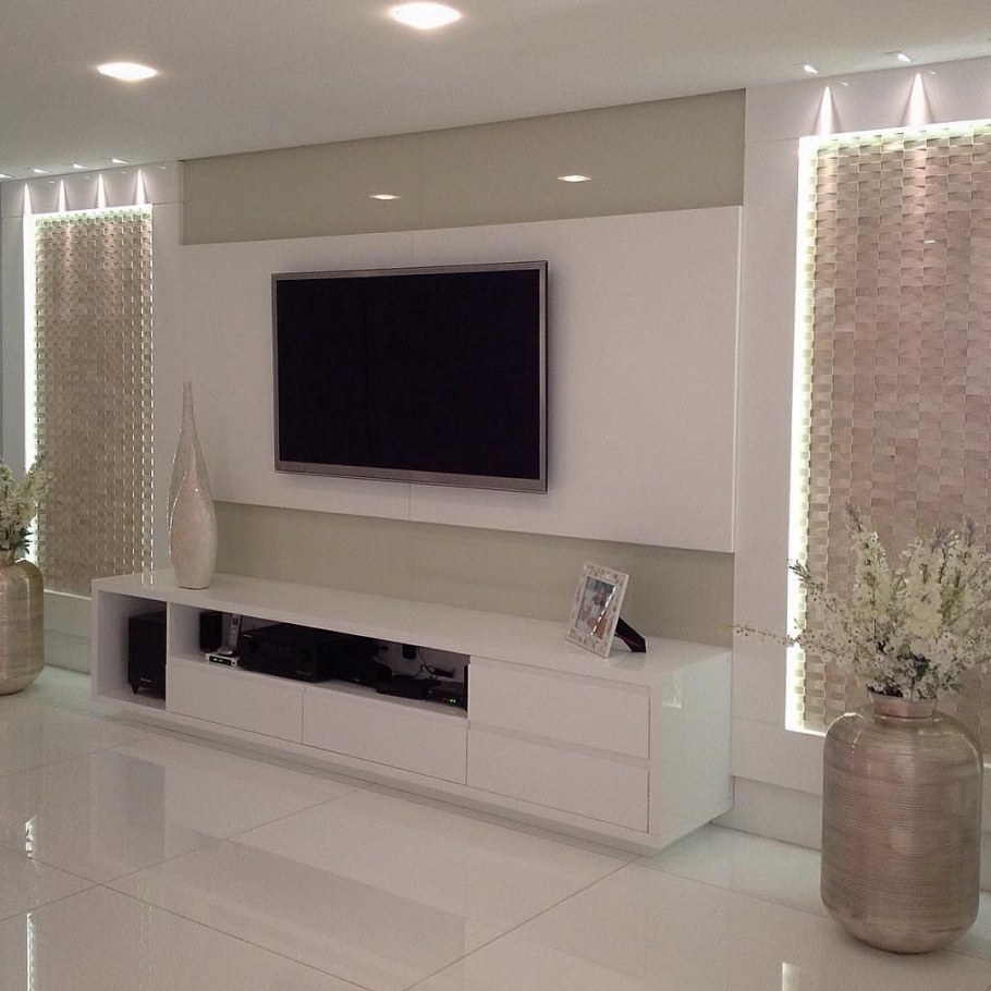 Стена под телевизор