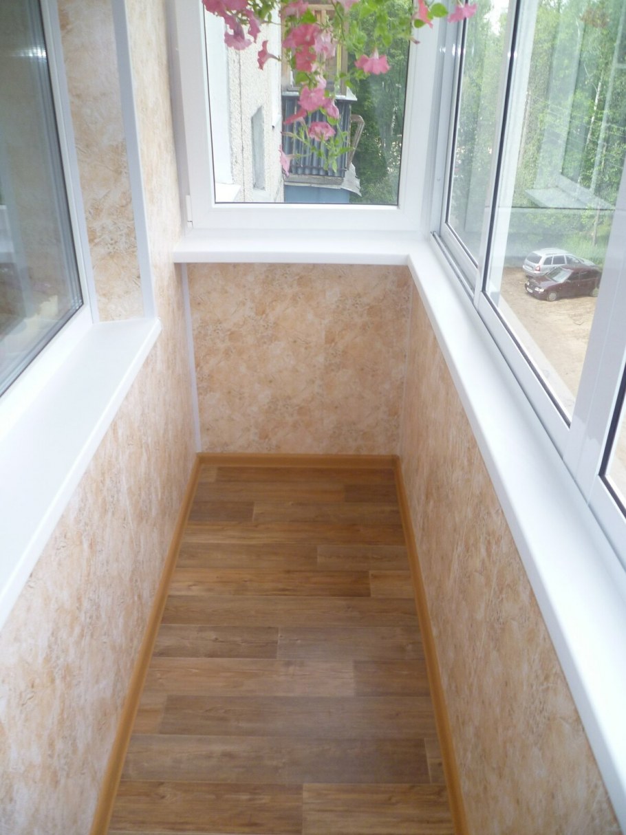 Отделка балкона под ключ