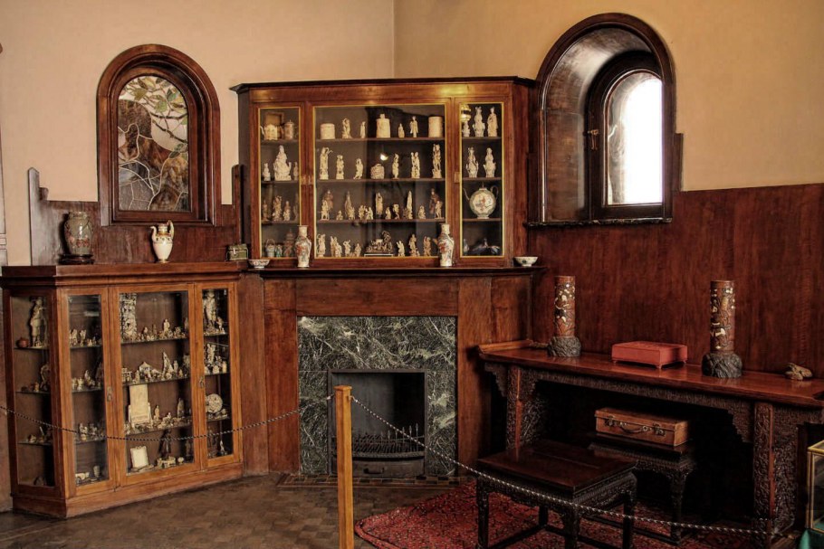 Особняк Дерожинской лестница