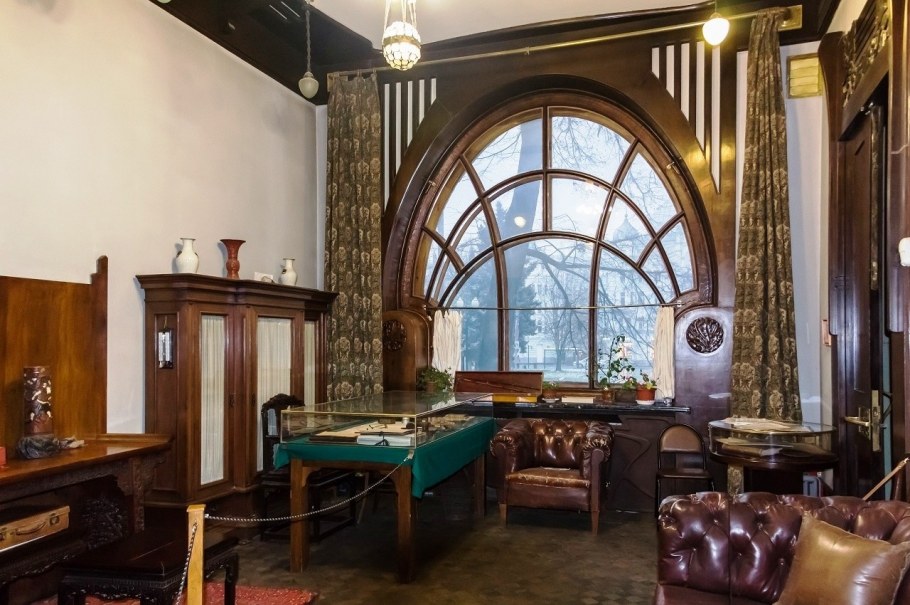 Лестница волна особняк Рябушинского