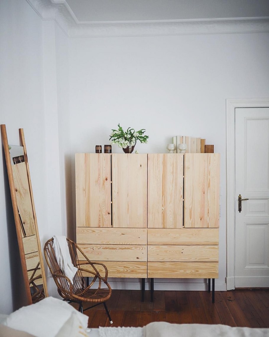 Ивар зелёный шкаф