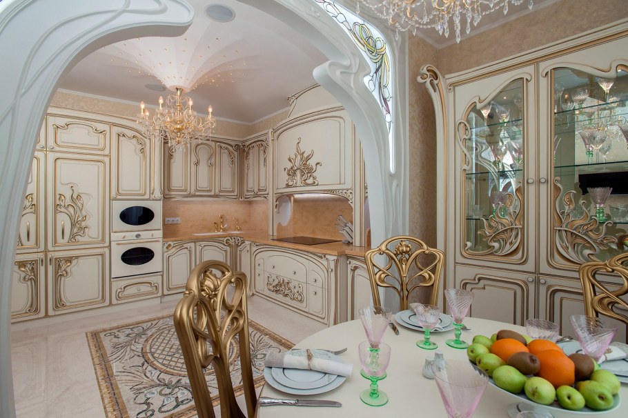Кухни в классическом стиле в светлых тонах