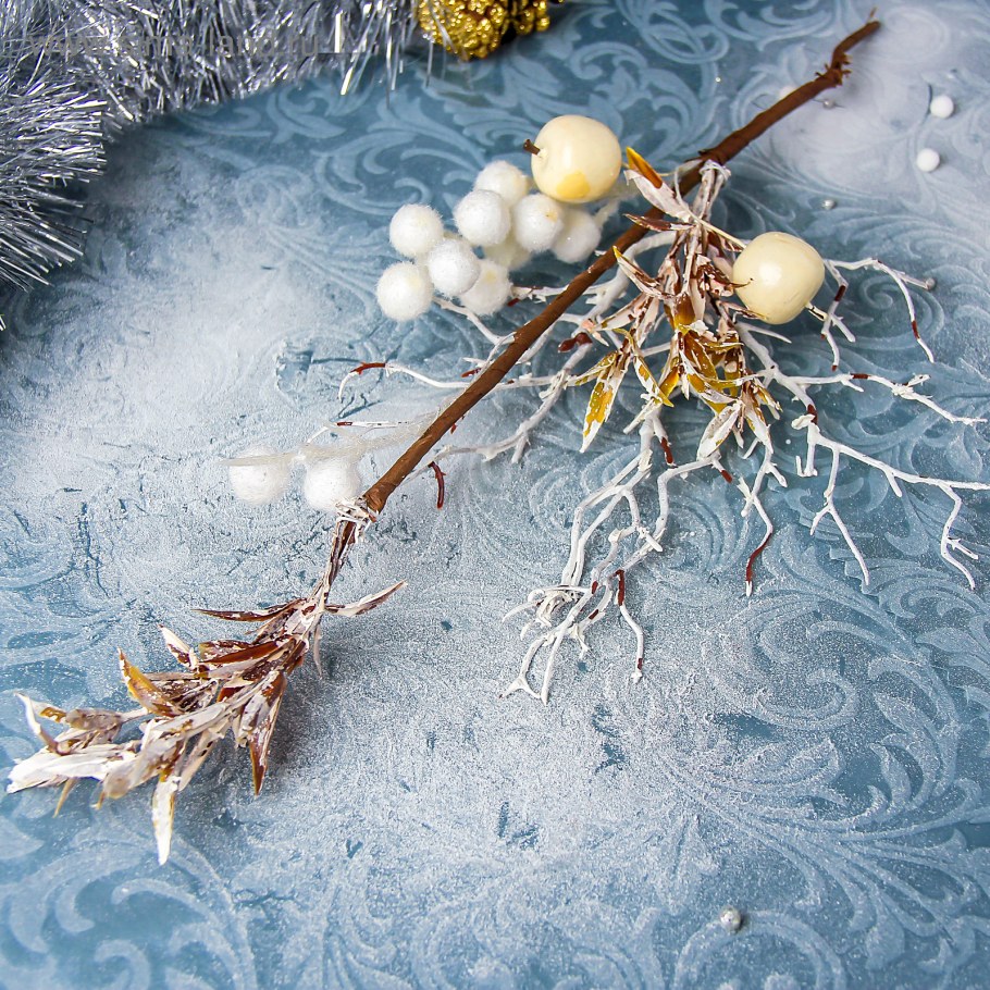 Ветки в интерьере