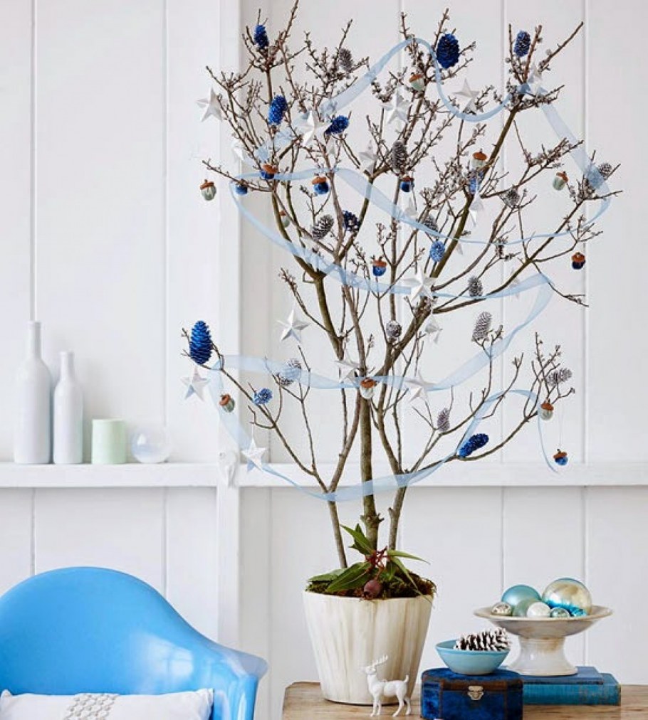 Украшения ветки дерева