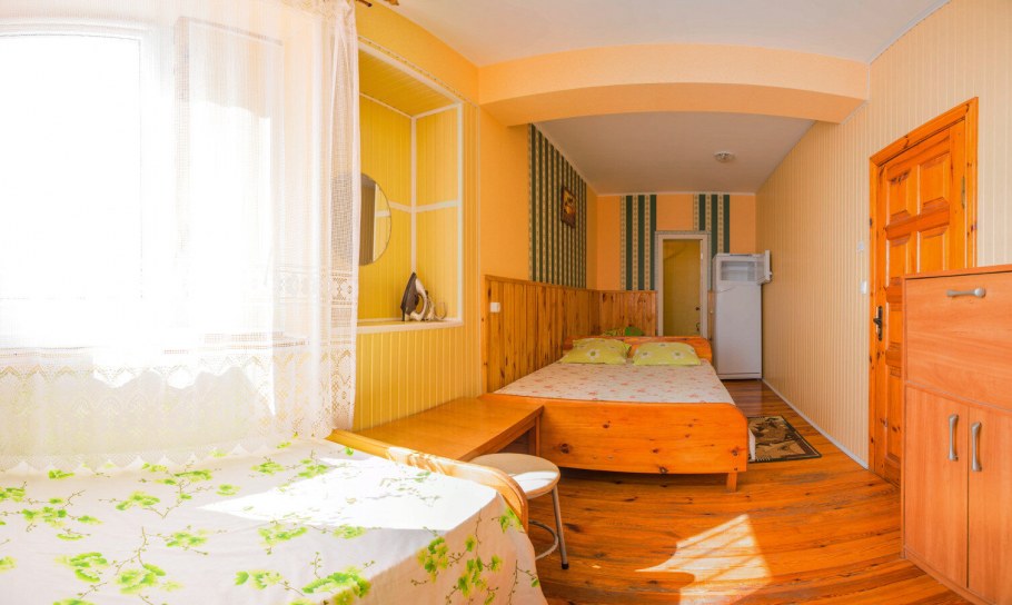 Алушта эллинг Дельфин номера