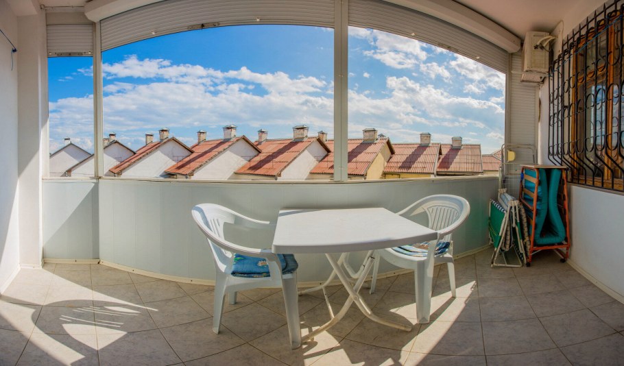 Эллинги в Крыму Дельфин Алушта