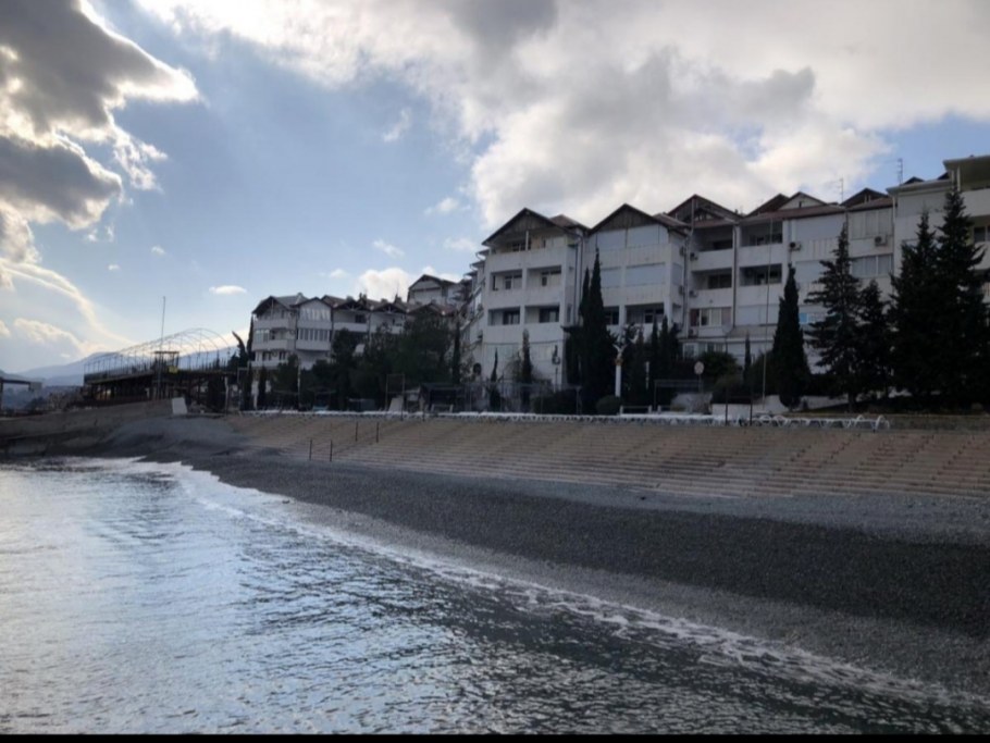 Эллинг Лазурный Алушта