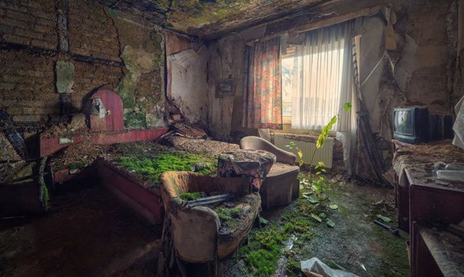 Заброшенная комната