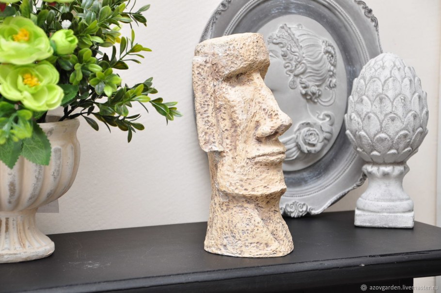 Статуэтка Моаи