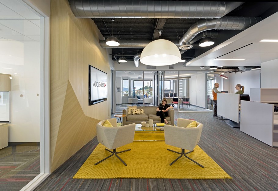 Клиентская зона в современном стиле