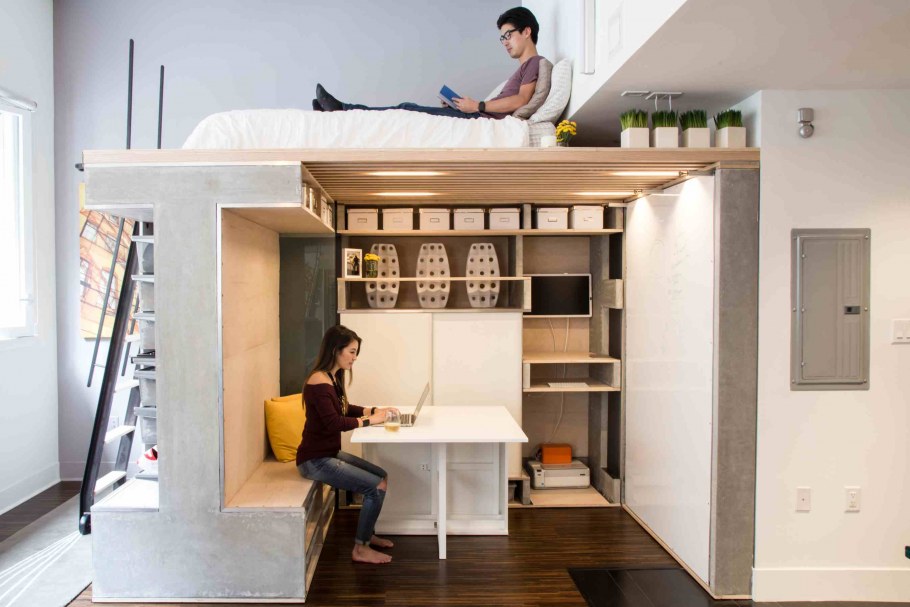 Подиум в интерьере