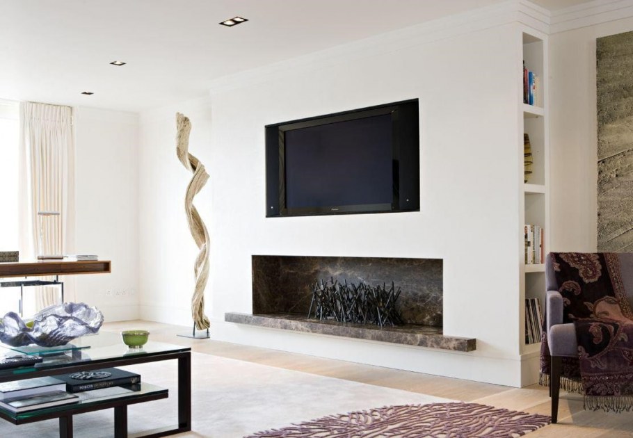 Телевизор встроенный в стену