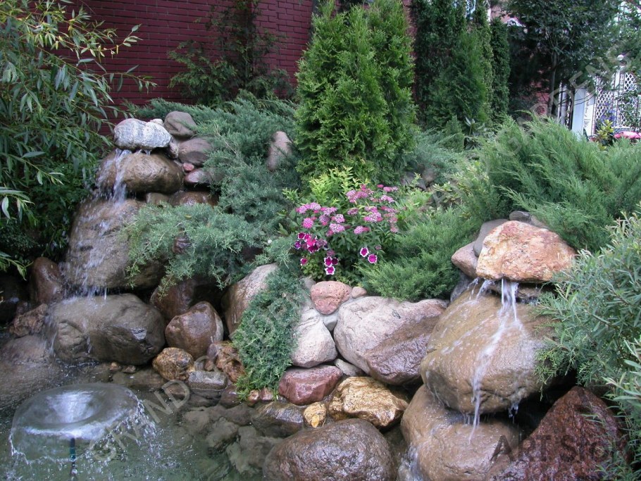 Ландшафтный рокарий Каскад ручьев