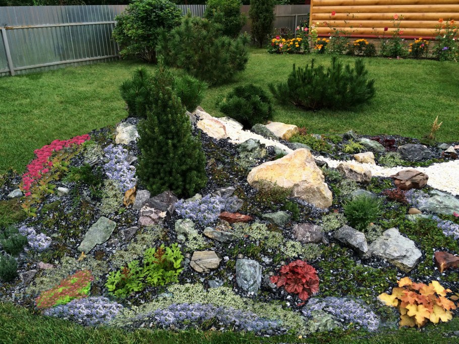 Прудик из пленки и камней