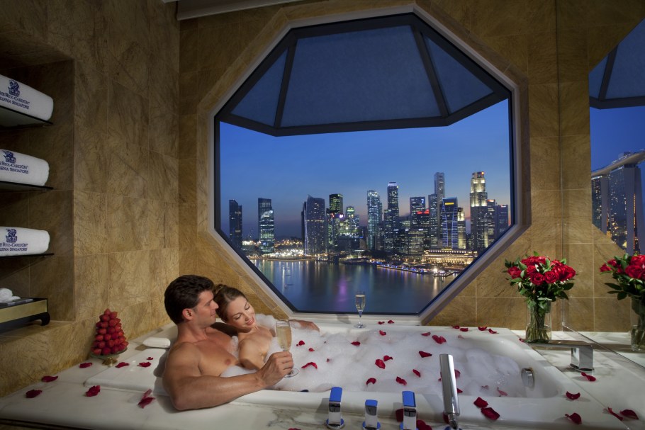 Романтическая постель