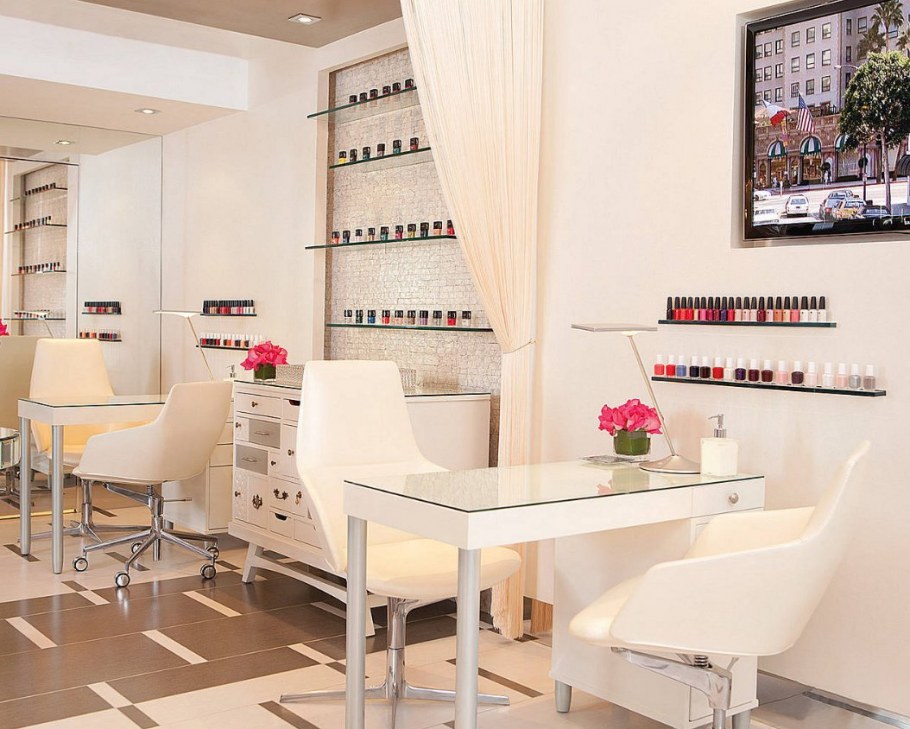 Стильный салон красоты интерьер