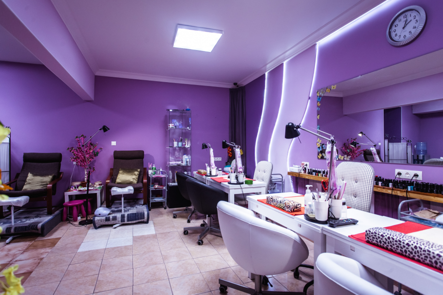 Парикмахерская интерьер