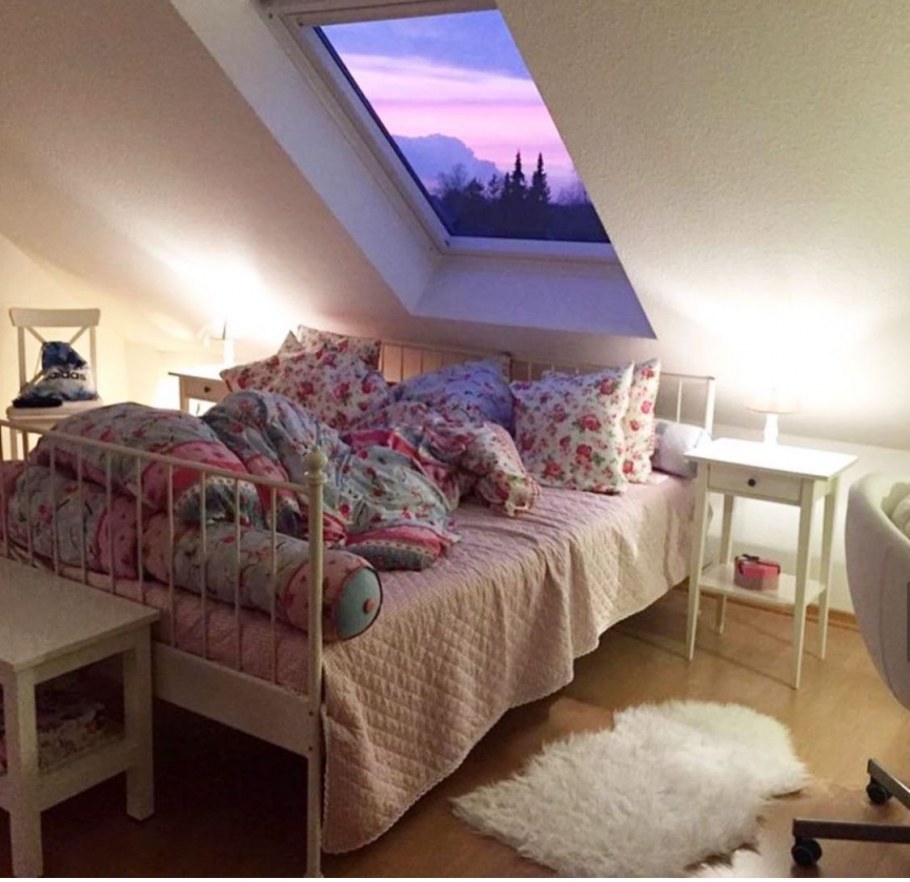 Уютная комната для девушки