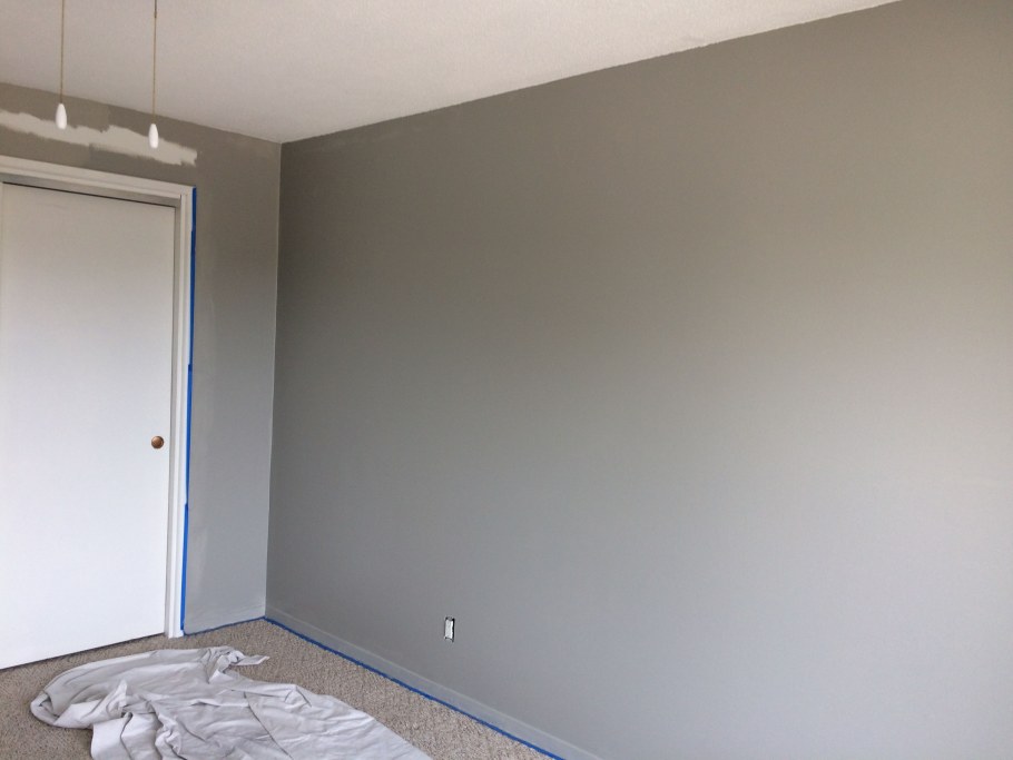 Окрашенные стены в интерьере