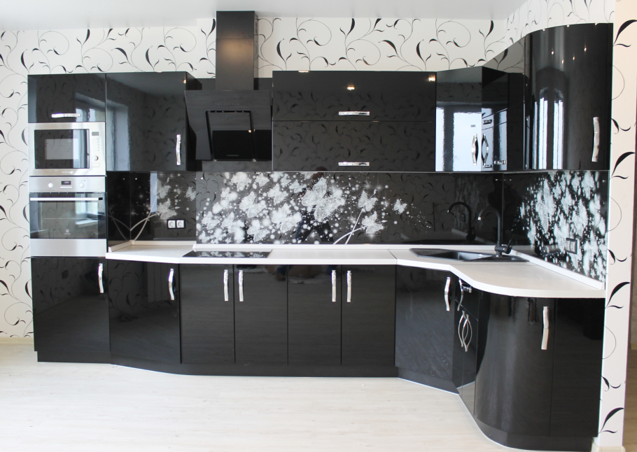 Серая кухня в современном стиле