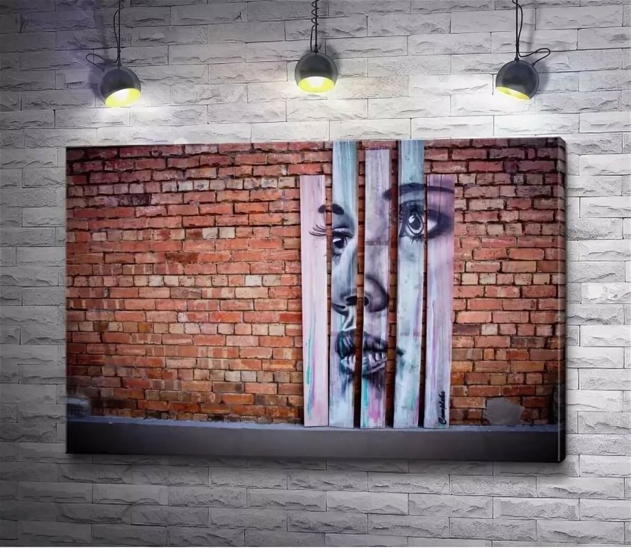 Украшение стены кирпичиками