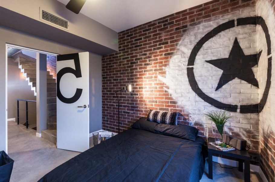 Декор кирпичики на стену