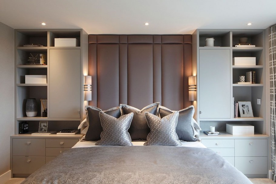 Шкаф вокруг кровати