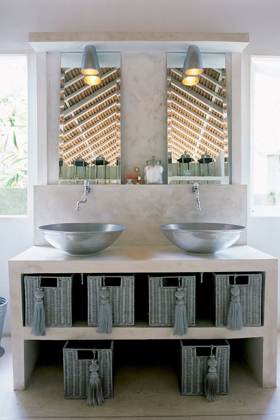 Санузел в стиле МИД сенчури