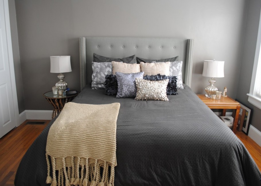 Спальня с белой мебелью