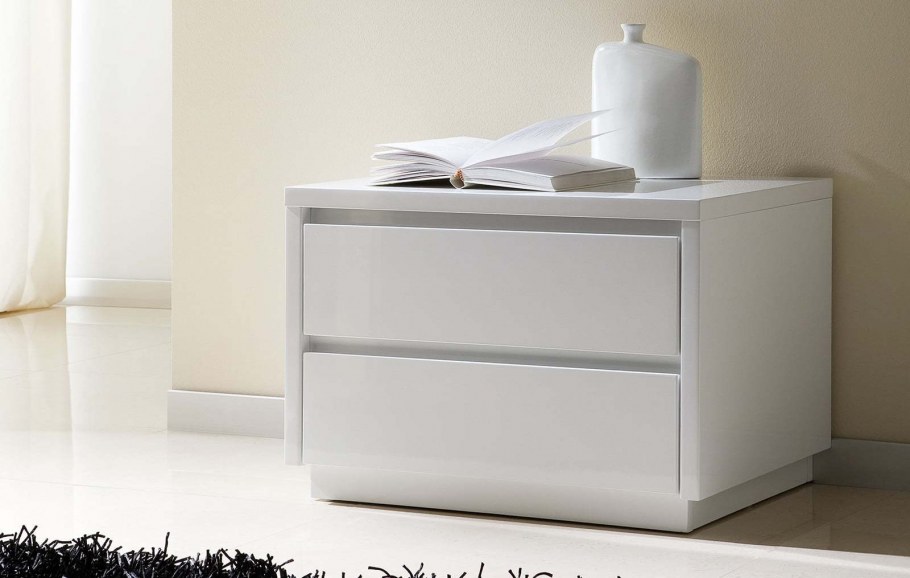 Тумбочка прикроватная зеркальная kfc882