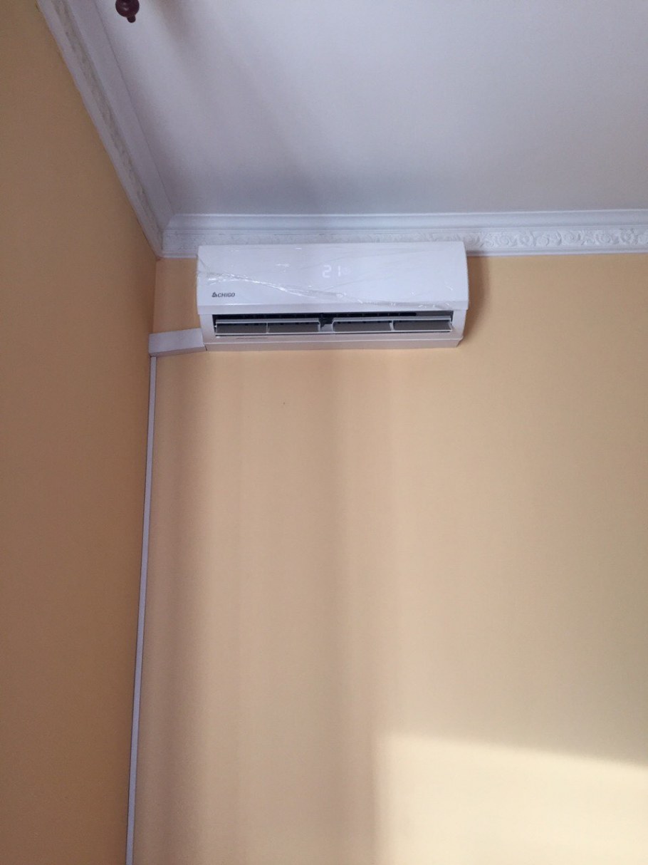 Сплит с кабель каналом