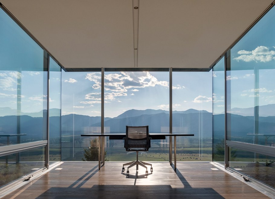 Дома с панорамными окнами