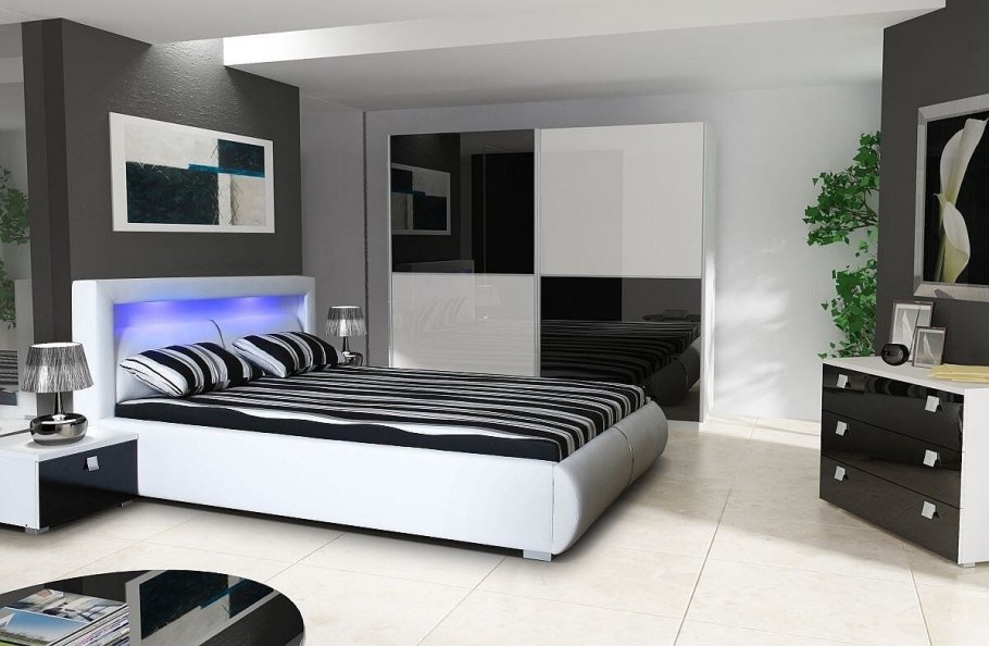 Кровать Кинг сайз черный