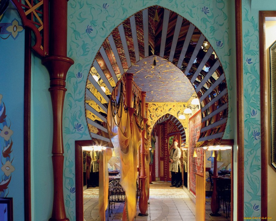 Стрельчатые арки Восточный интерьер