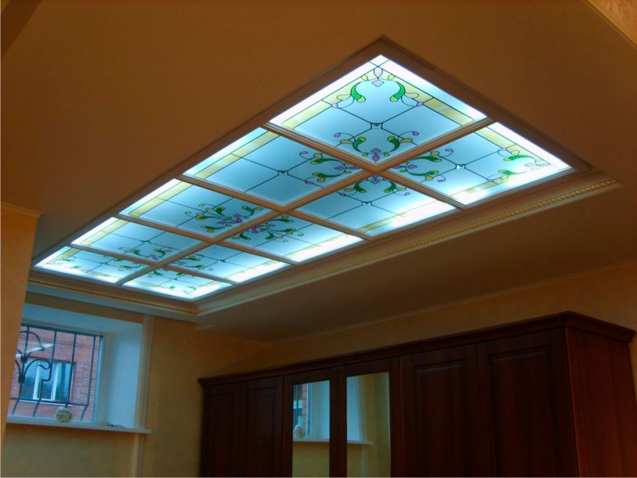 Витражные потолки Армстронг