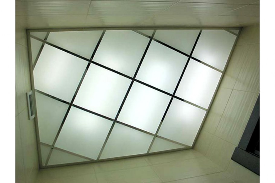 Потолок Армстронг стеклянный