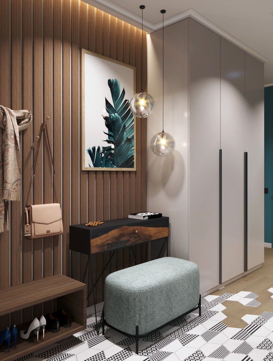 Прихожая с рейками на стене