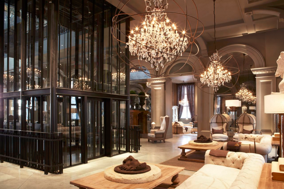 Большая люстра для гостиной